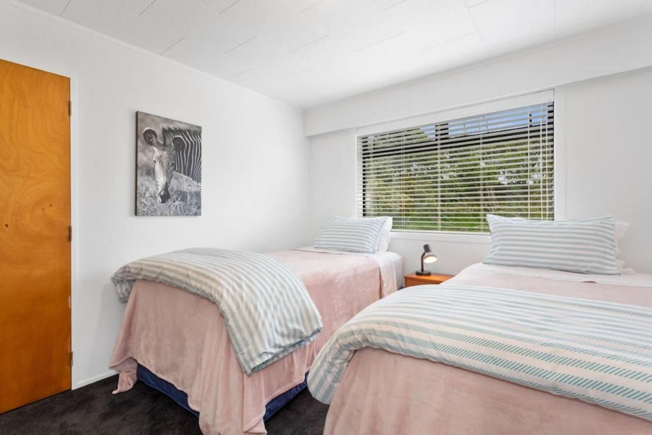 Villa Kate And Harrys Opotiki Esterno foto